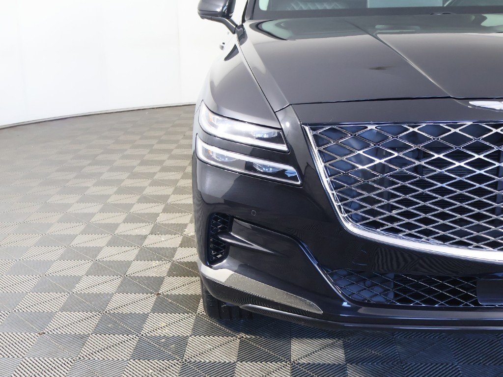 2024 Genesis GV80 Base Image 38 of 60