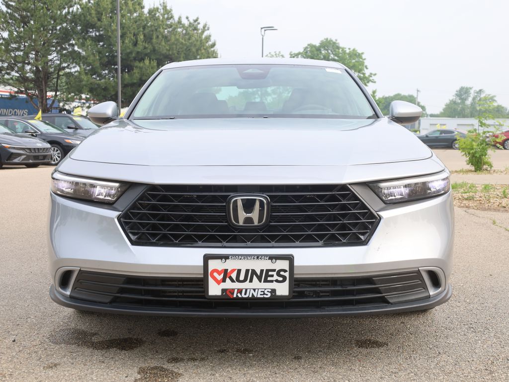 Vehicle image 2 of 49