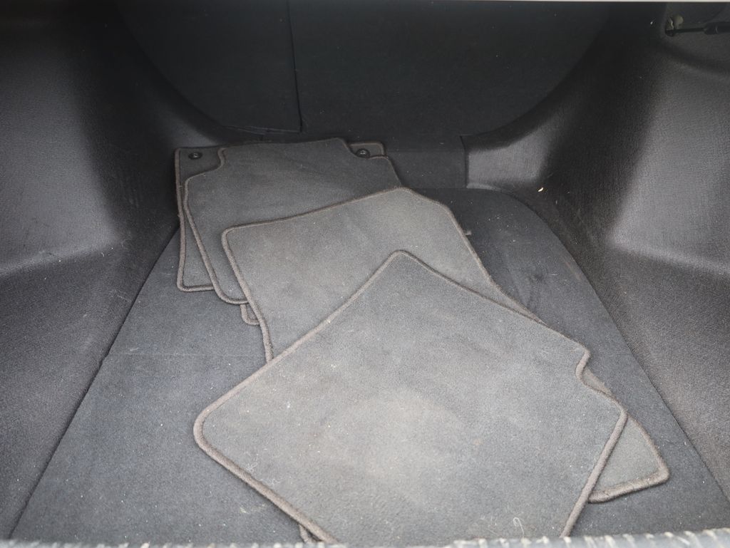 Vehicle image 20 of 49