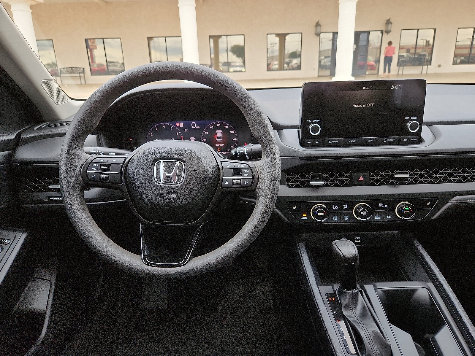 Vehicle image 9 of 16