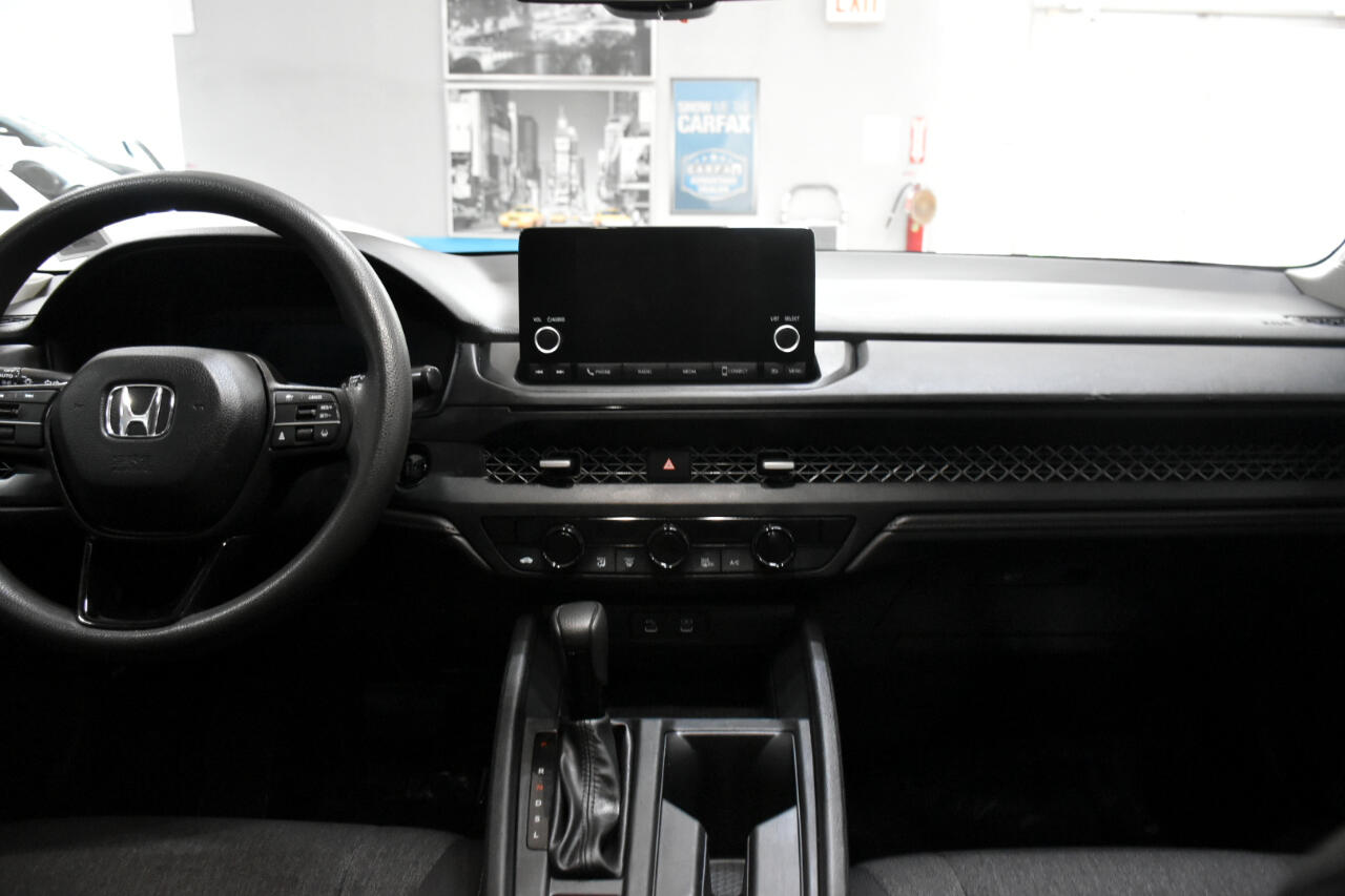 2024 Honda Accord EX Image 34 of 70