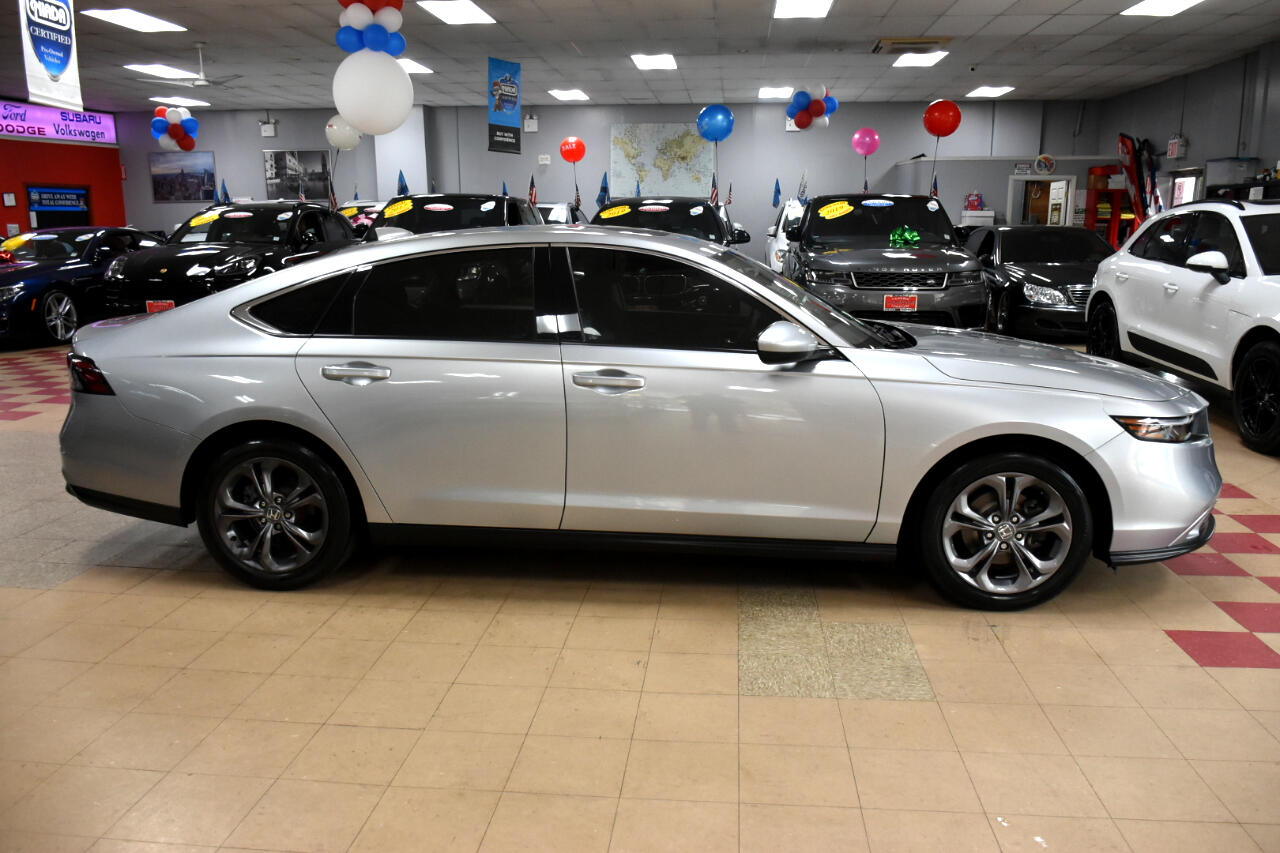 2024 Honda Accord EX Image 8 of 70