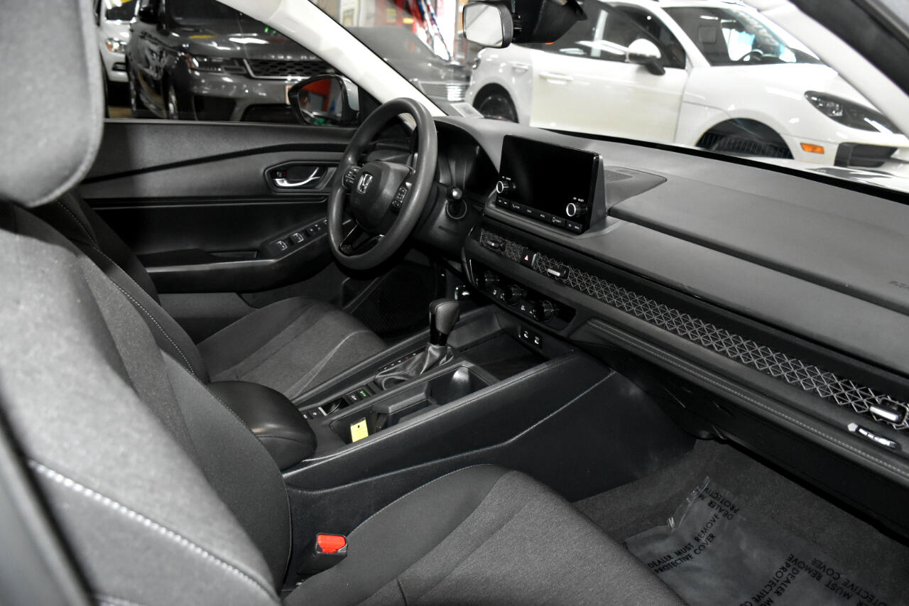 2024 Honda Accord EX Image 39 of 70