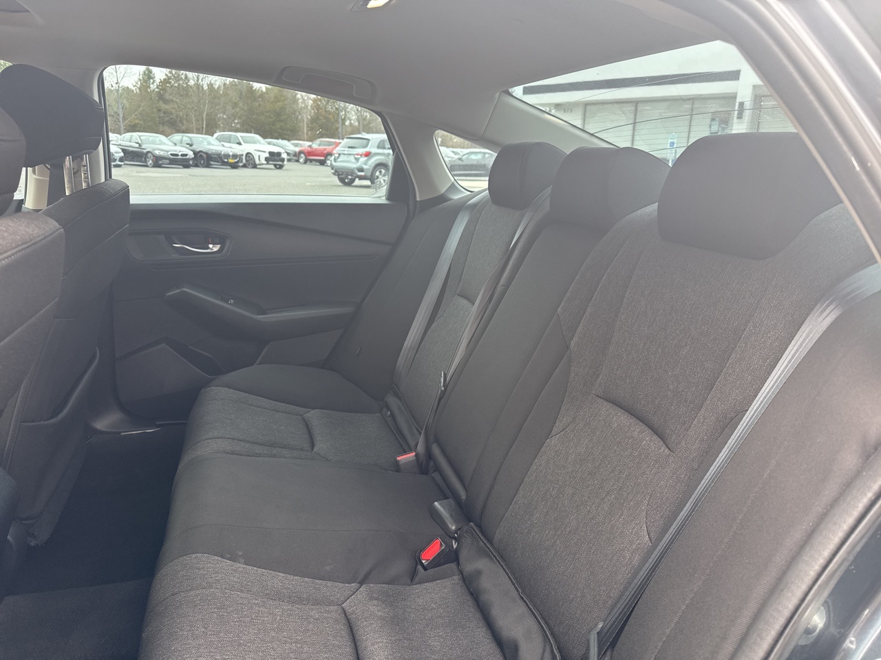 Vehicle image 9 of 16