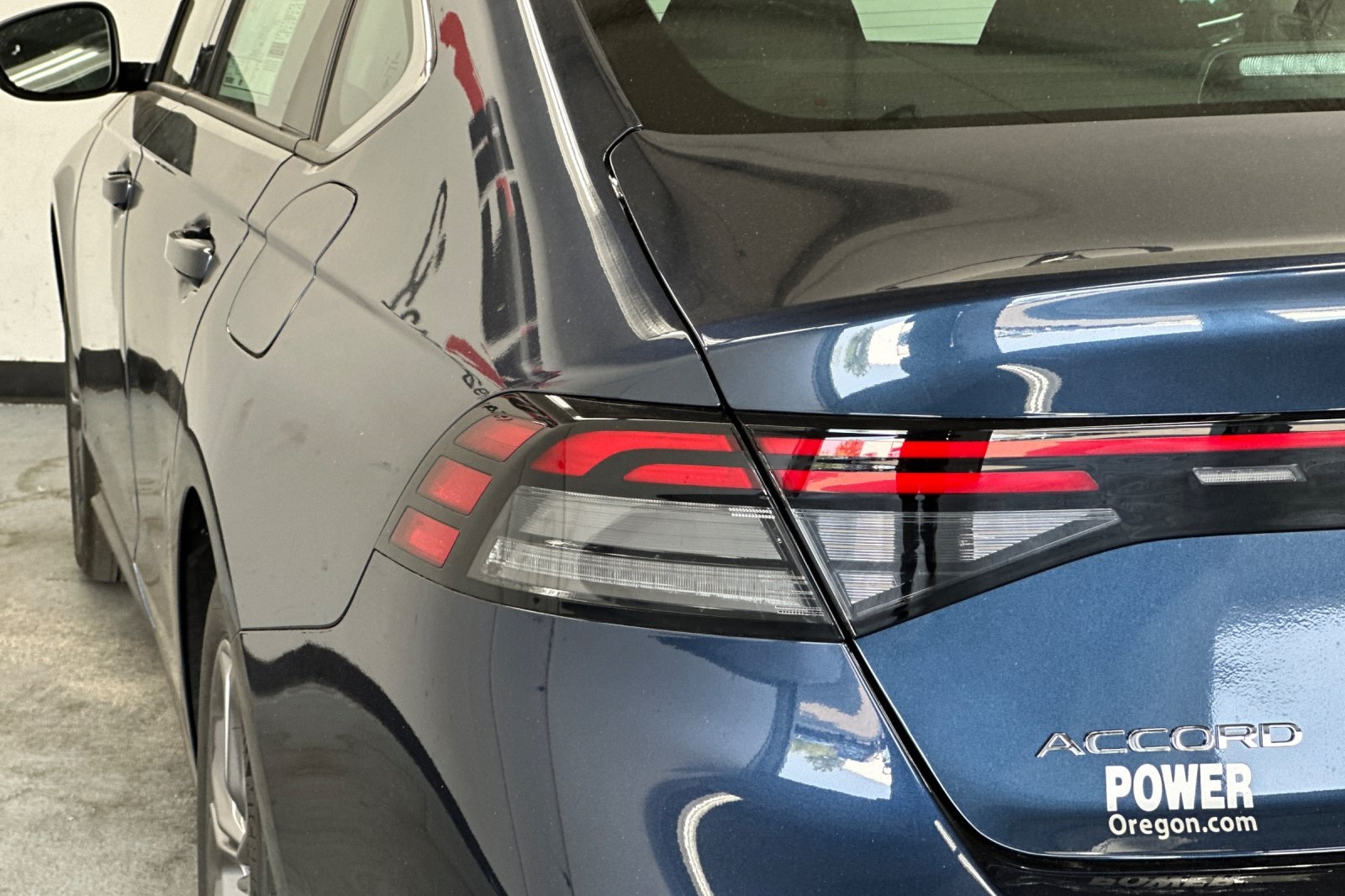 Vehicle image 22 of 23