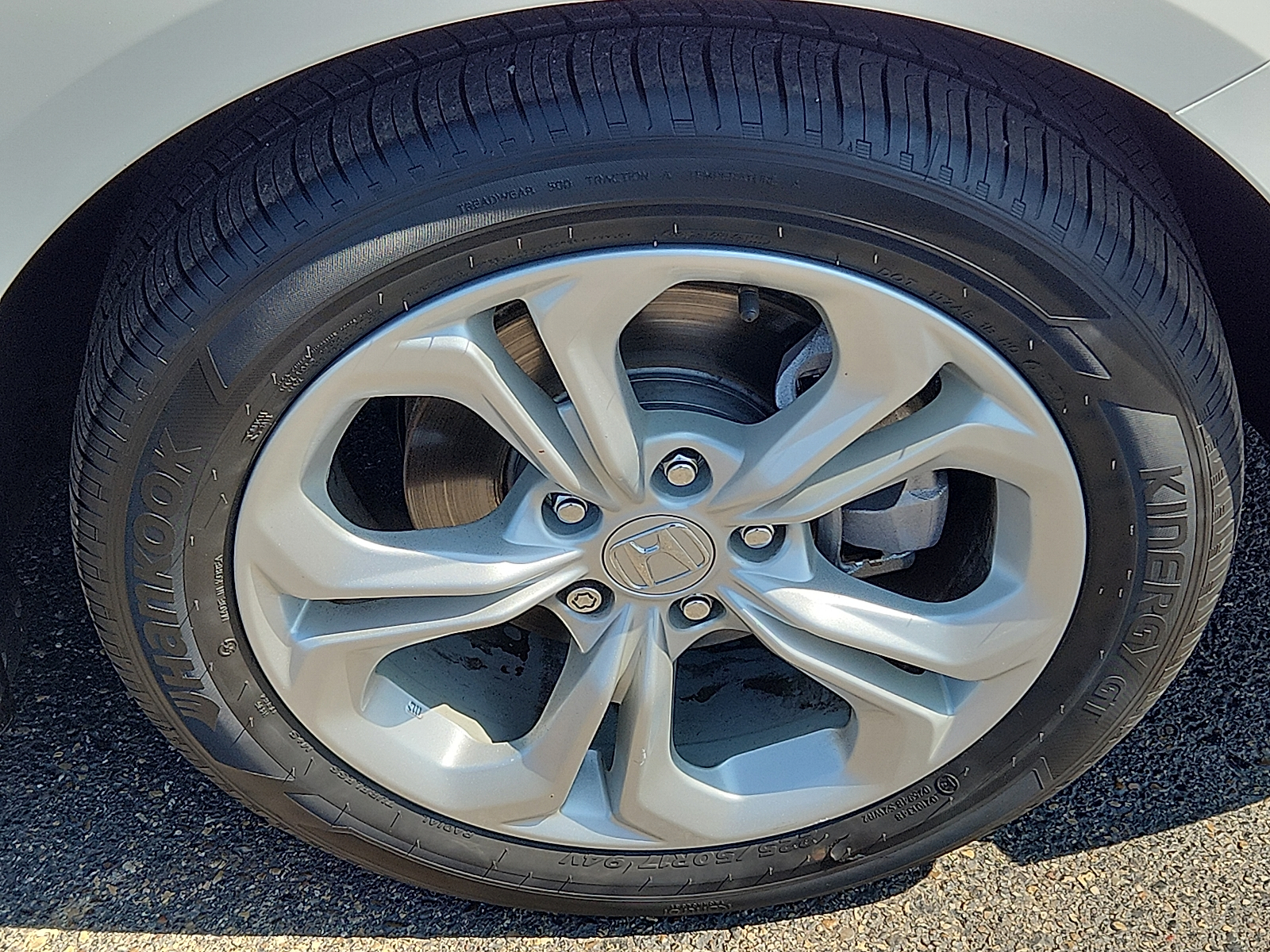 Vehicle image 6 of 16