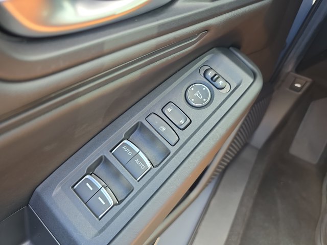 2024 Honda Accord Hybrid EX-L Image 28 of 42