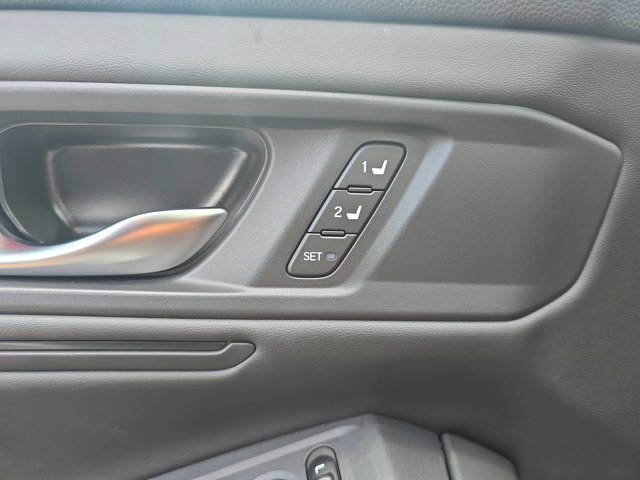 2024 Honda Accord Hybrid EX-L Image 27 of 42