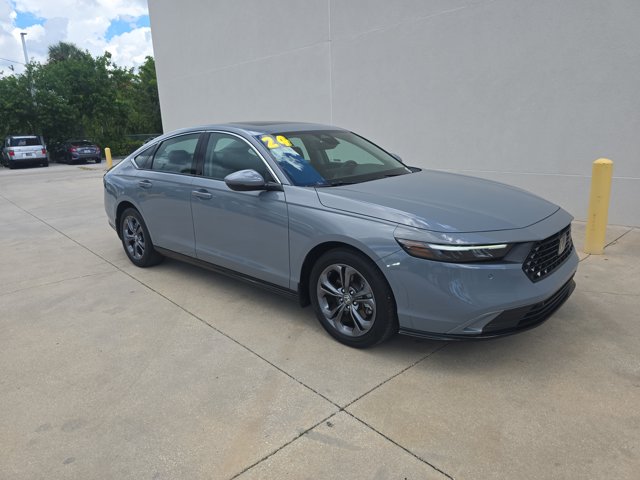 2024 Honda Accord Hybrid EX-L Image 3 of 42