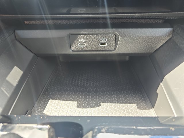 2024 Honda Accord Hybrid EX-L Image 13 of 42