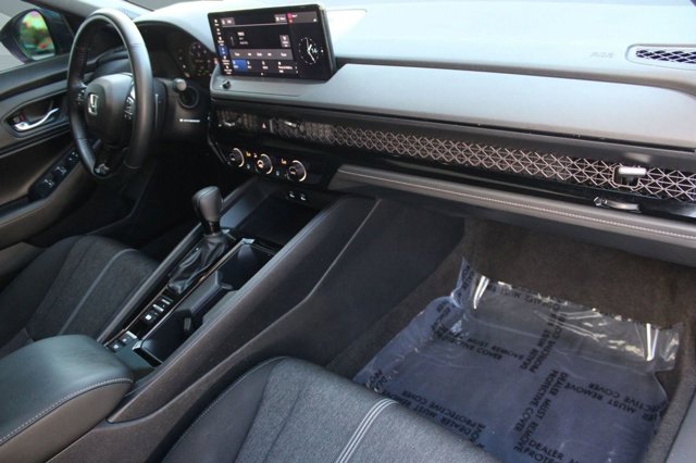 2024 Honda Accord Hybrid Sport Image 15 of 35