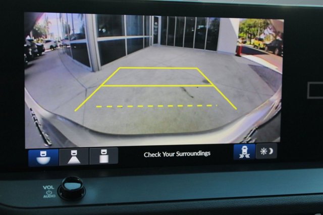 2024 Honda Accord Hybrid Sport Image 21 of 35