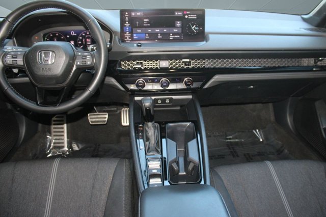 2024 Honda Accord Hybrid Sport Image 18 of 35