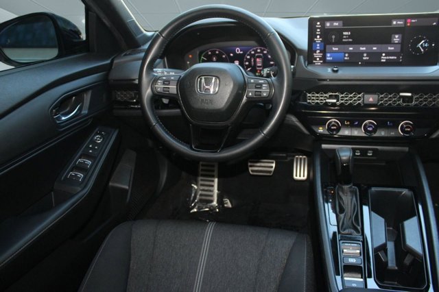 2024 Honda Accord Hybrid Sport Image 16 of 35