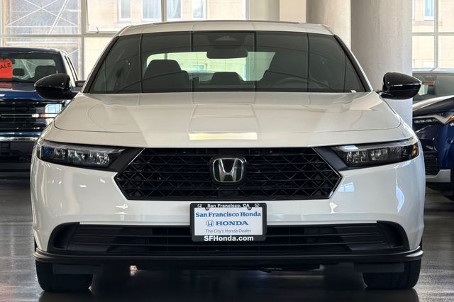 2024 Honda Accord Hybrid Sport Image 2 of 39