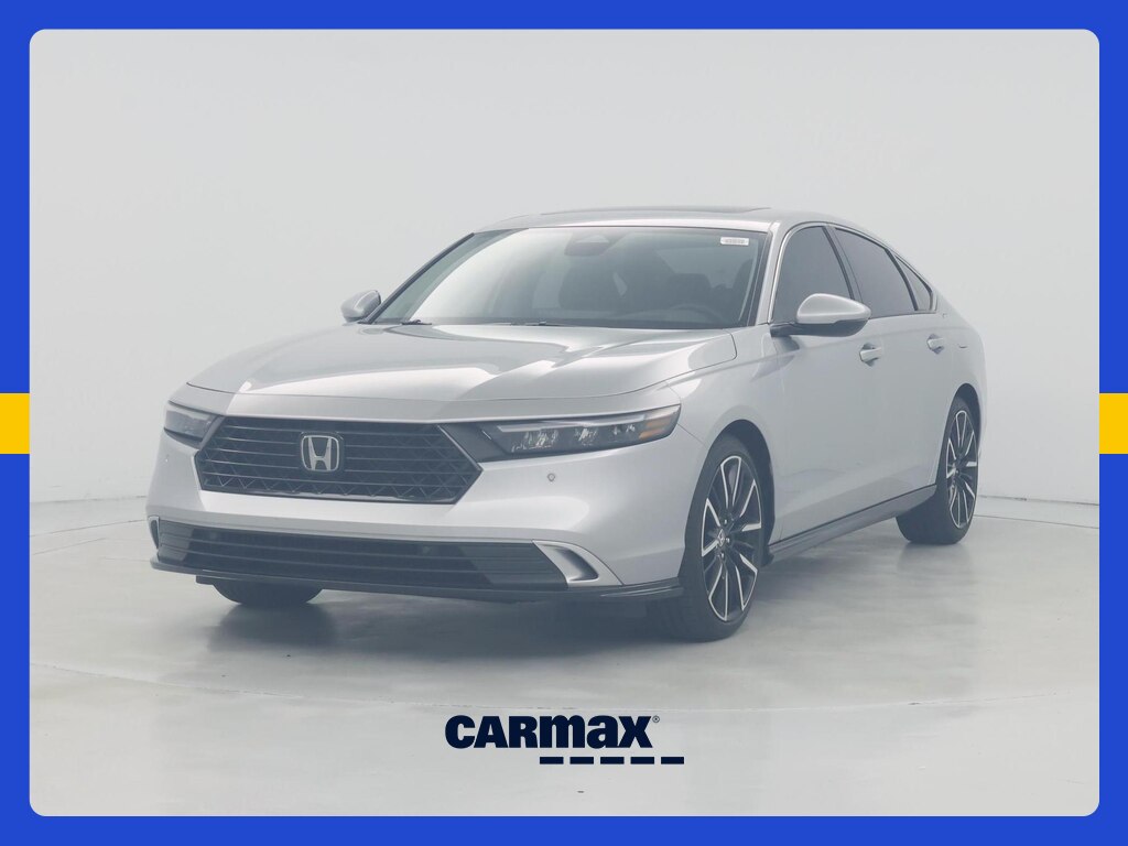 2024 Honda Accord Hybrid Touring Image 1 of 21