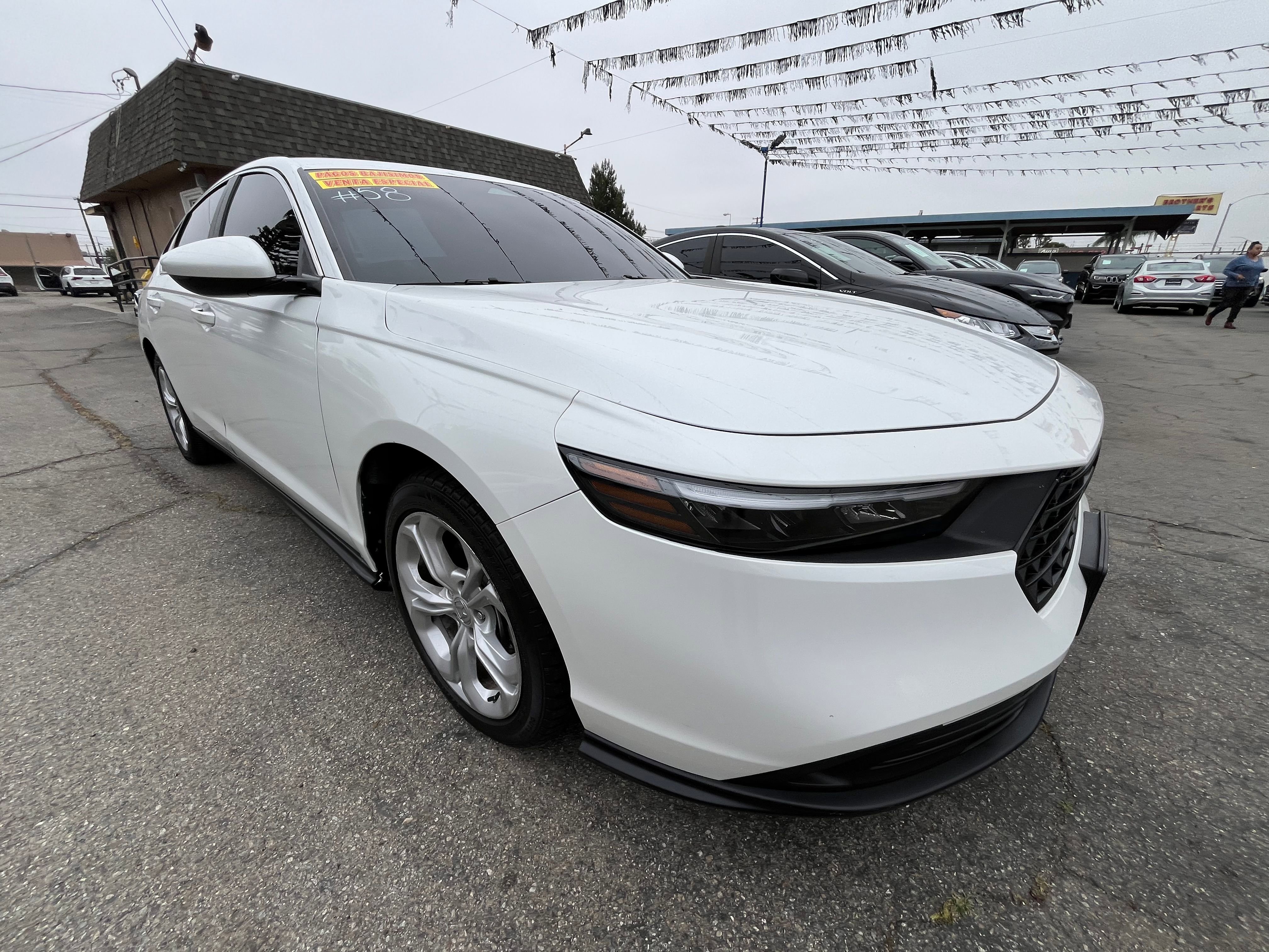 Vehicle image 9 of 63