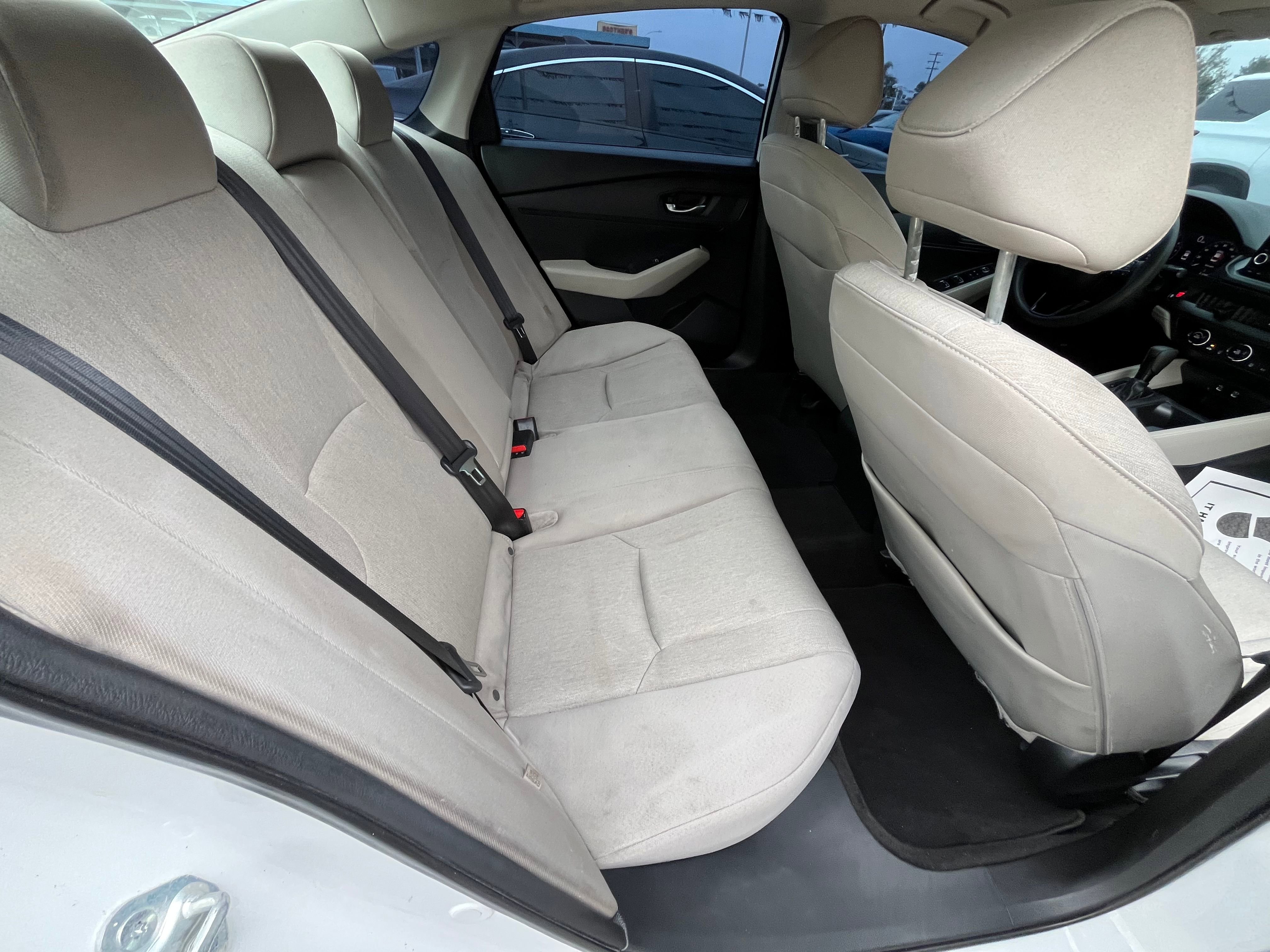 Vehicle image 53 of 63