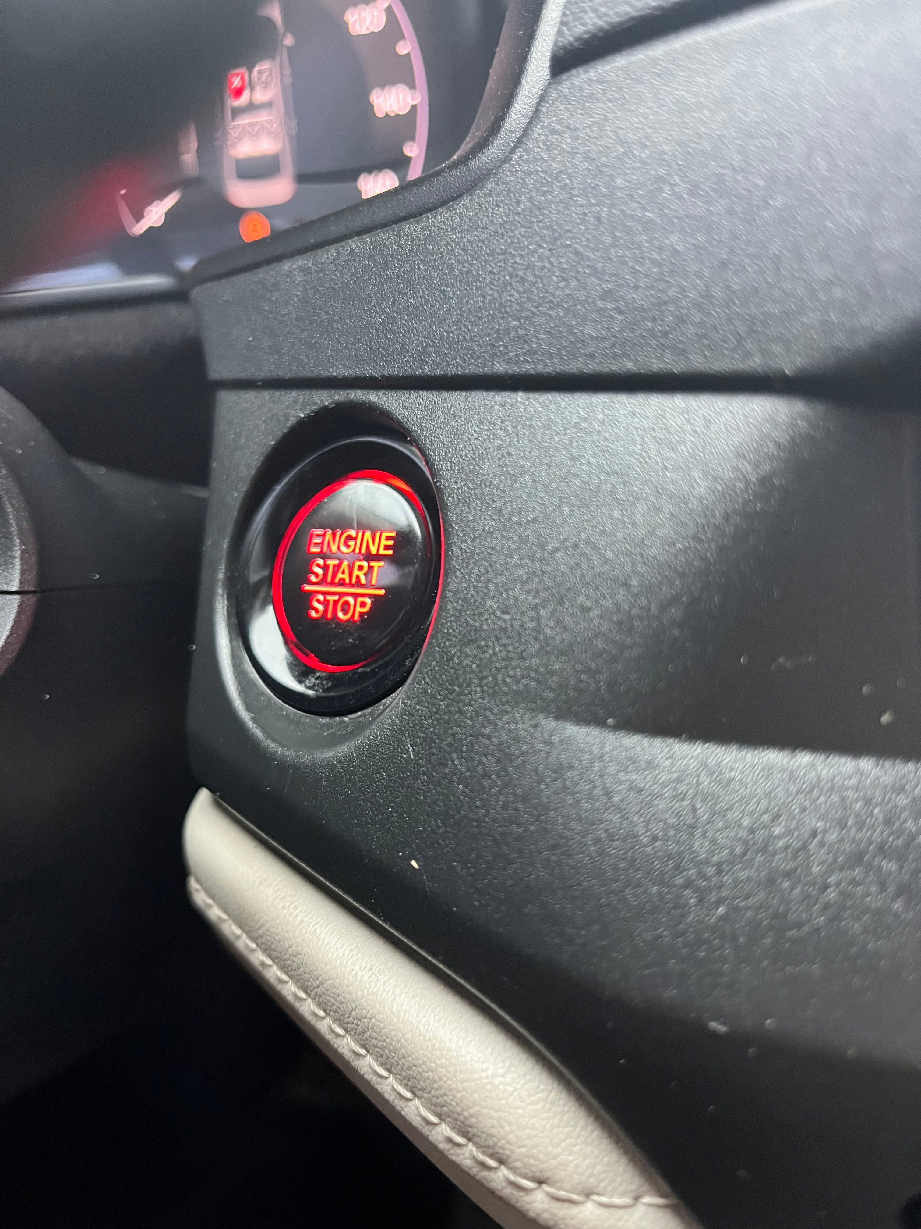 Vehicle image 36 of 63