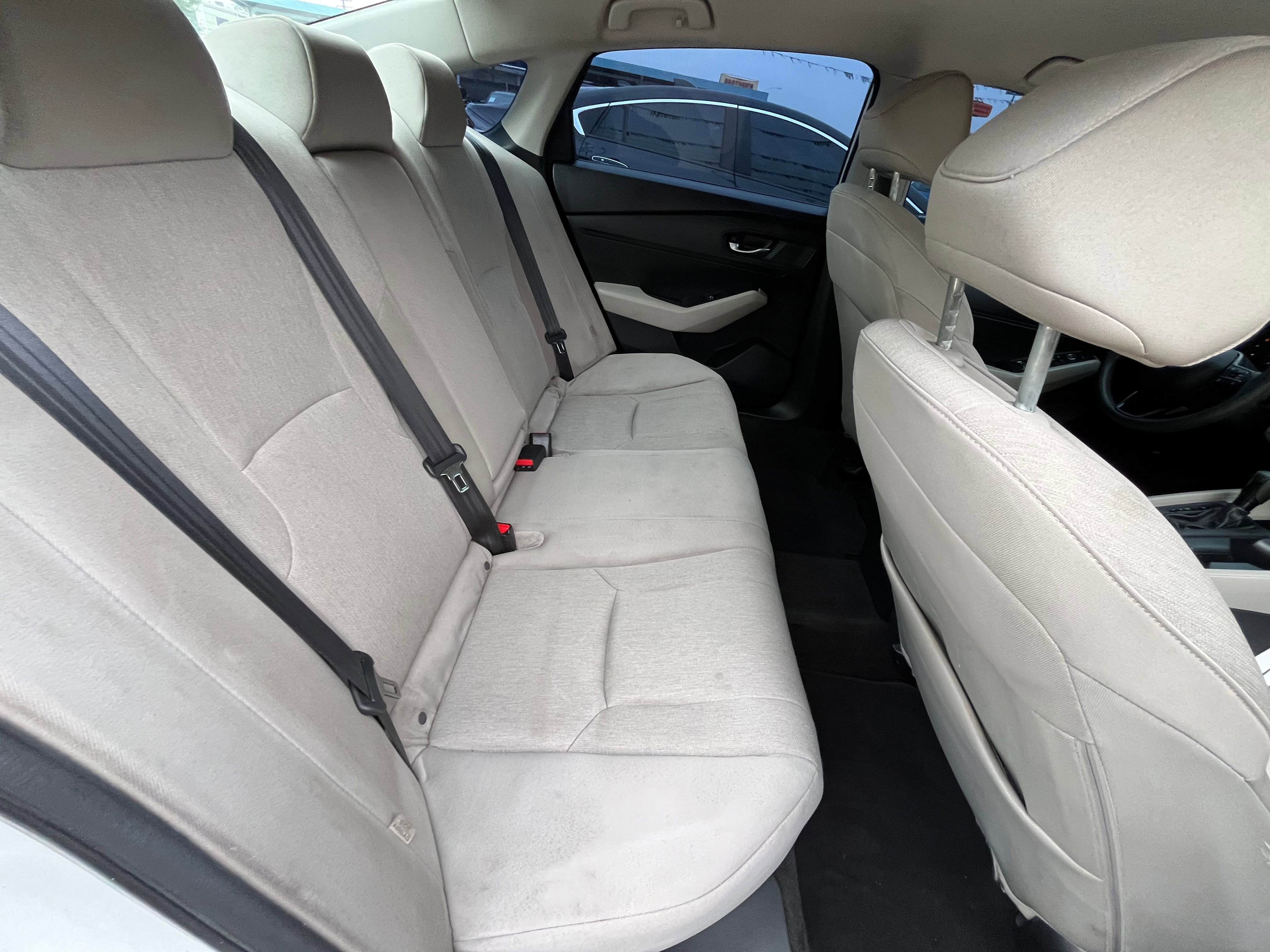 Vehicle image 56 of 63