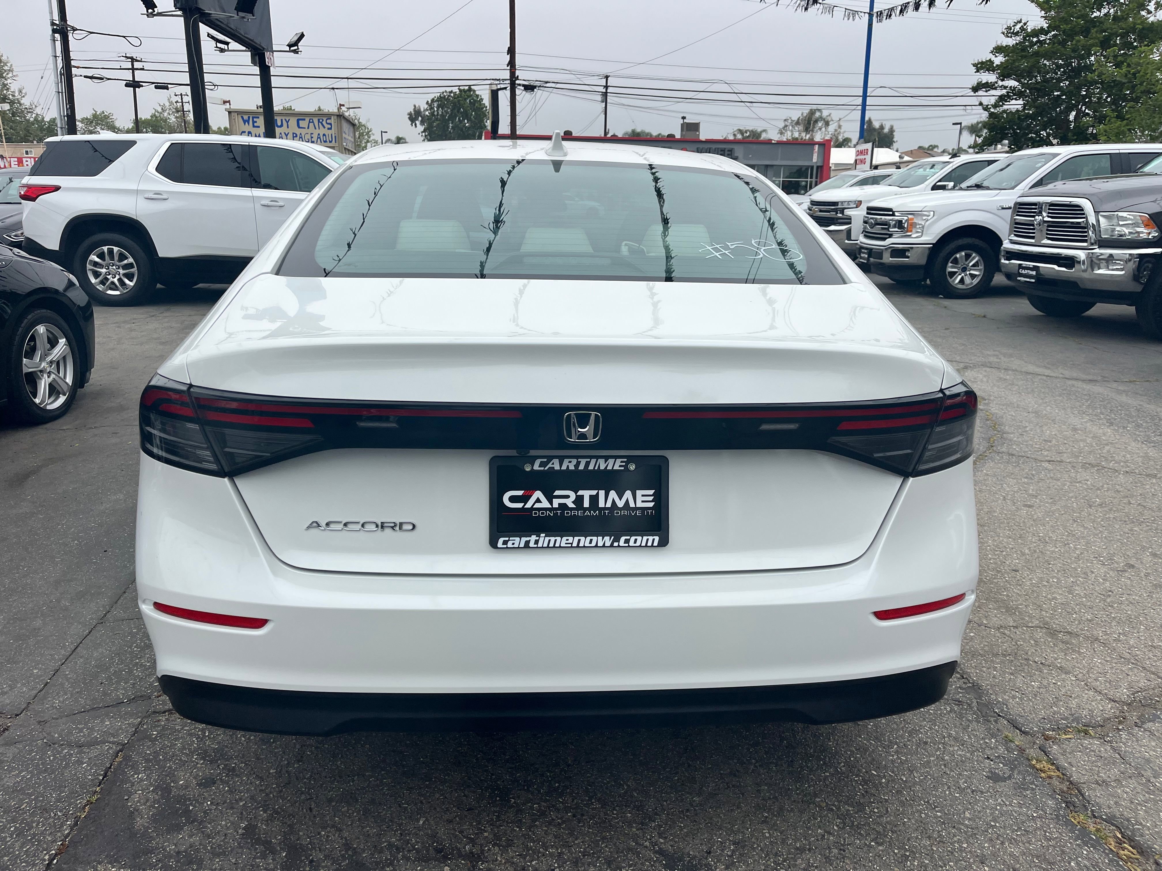 Vehicle image 16 of 63