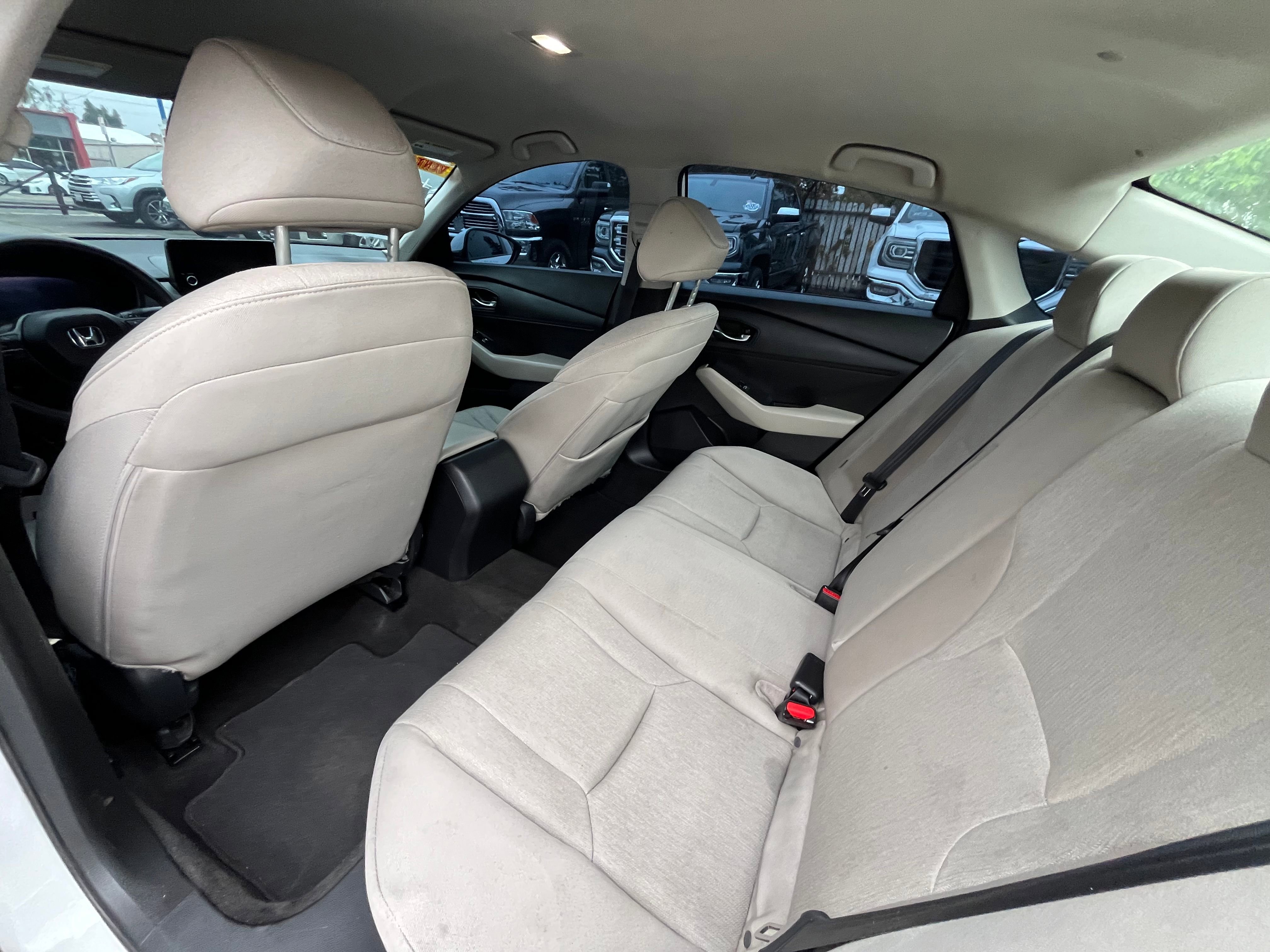 Vehicle image 24 of 63