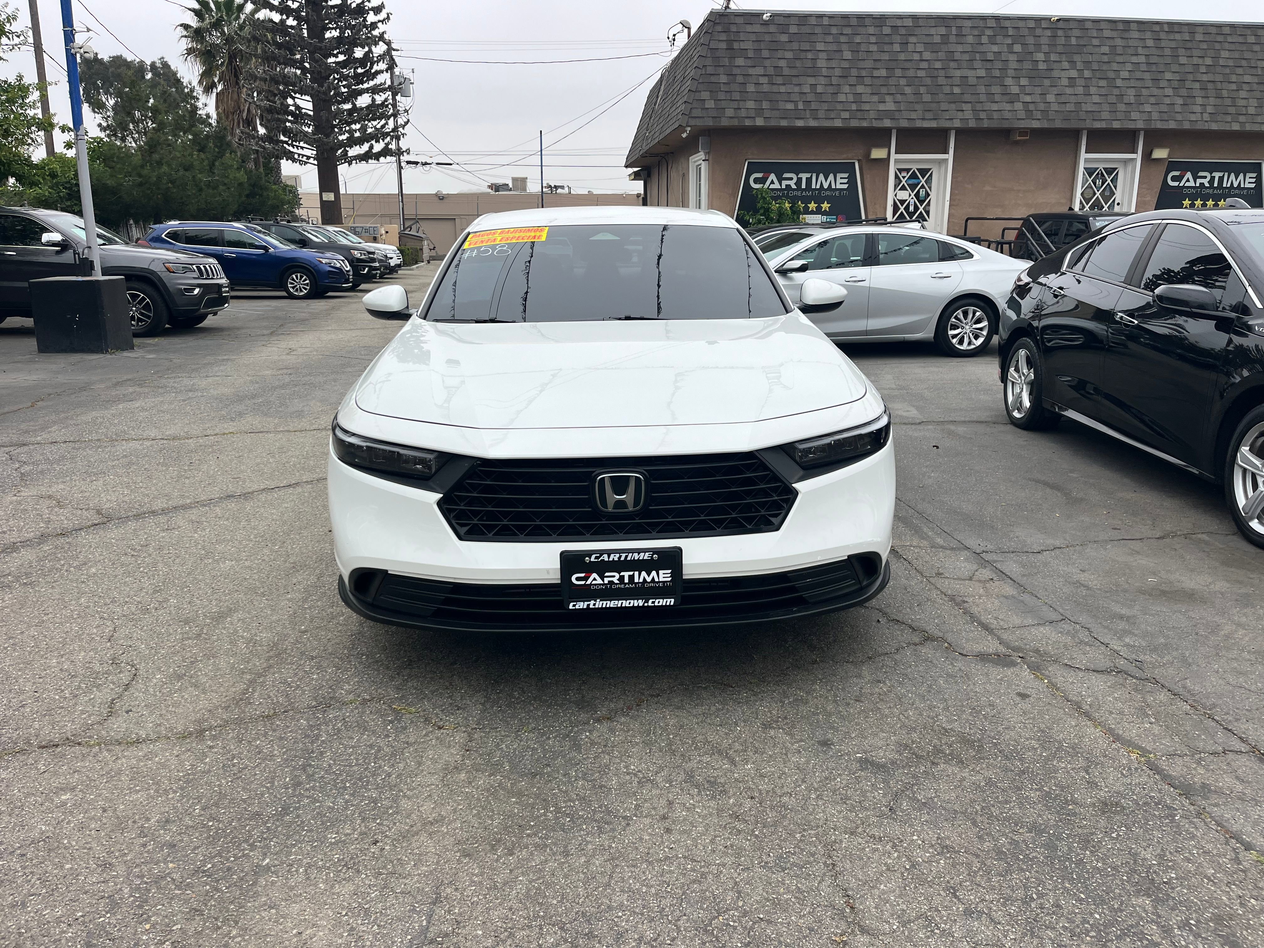 Vehicle image 6 of 63