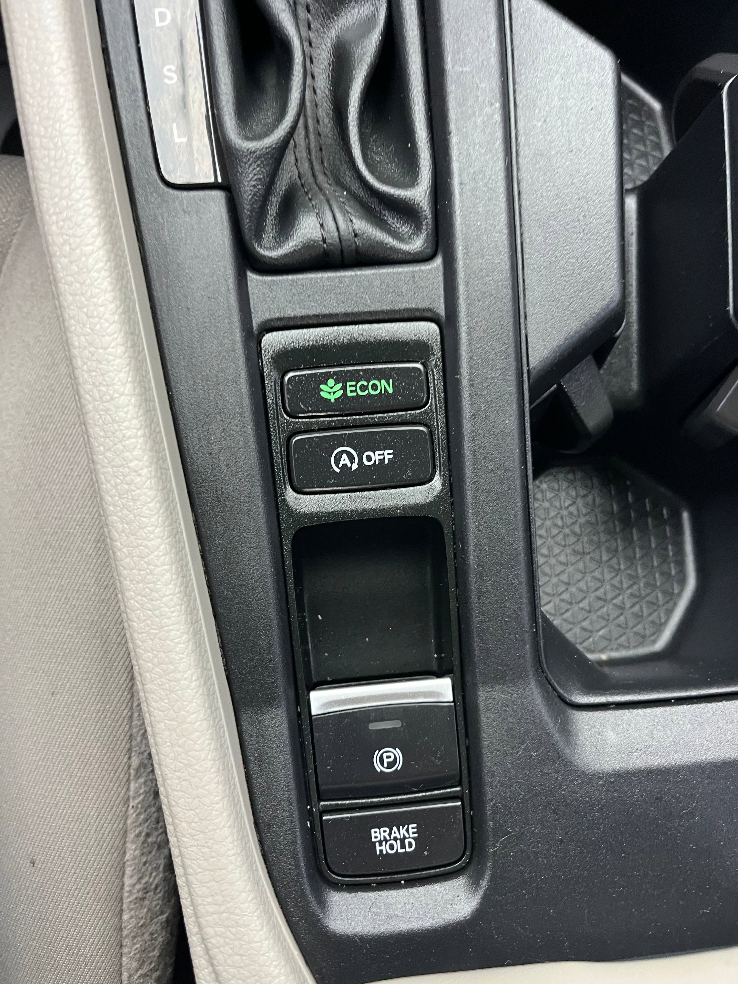 Vehicle image 40 of 63