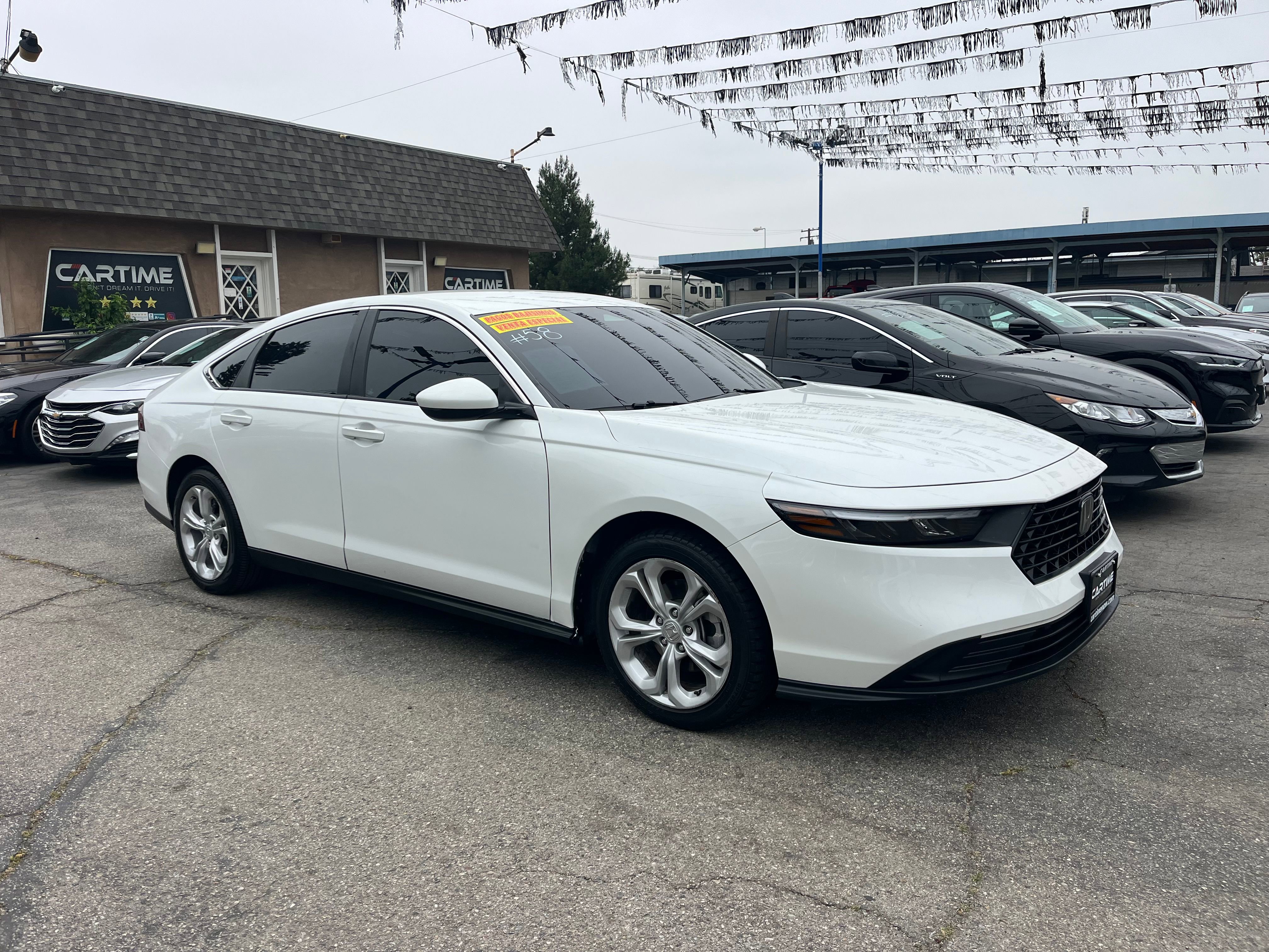 Vehicle image 8 of 63