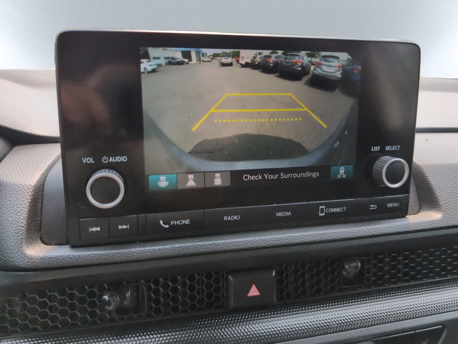 Vehicle image 15 of 26
