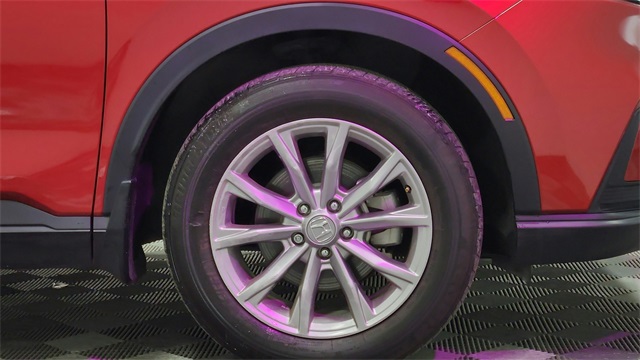 Vehicle image 24 of 26