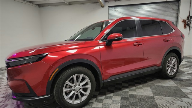 Vehicle image 7 of 26