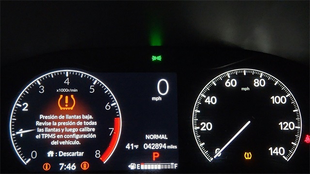 Vehicle image 12 of 26