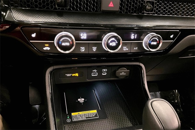 Vehicle image 29 of 39