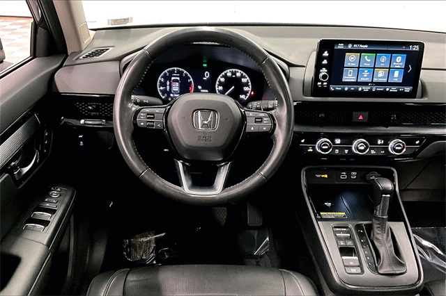 Vehicle image 7 of 39