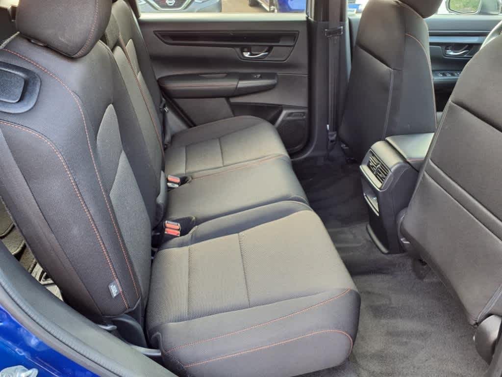 Vehicle image 10 of 25