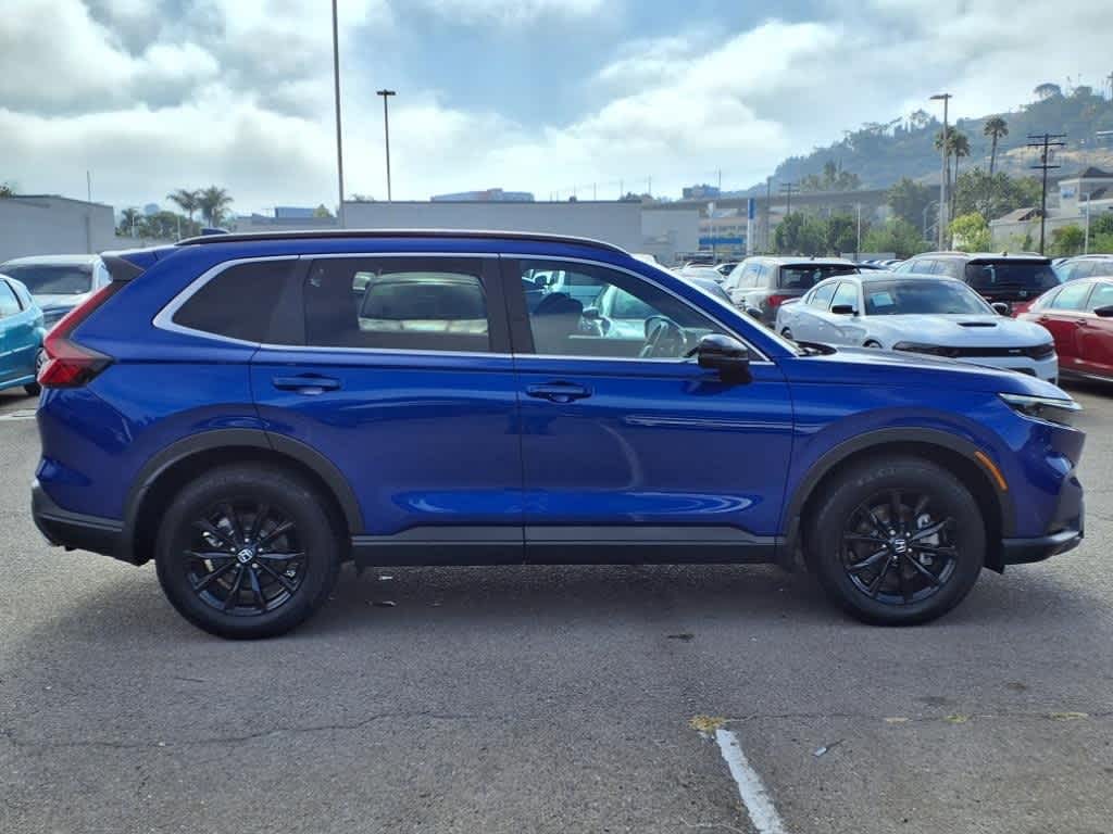 Vehicle image 4 of 25