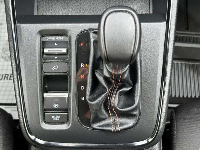 Vehicle image 24 of 38
