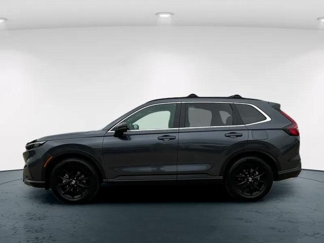 Vehicle image 8 of 38