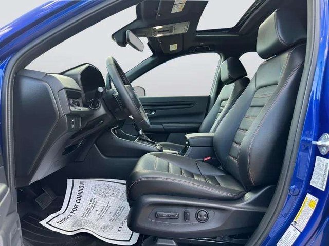 Vehicle image 29 of 40