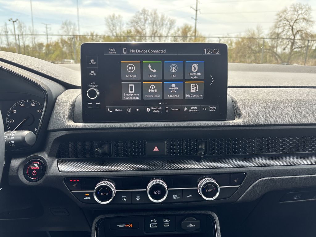 Vehicle image 13 of 39