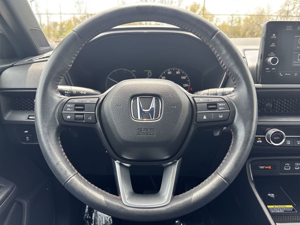 Vehicle image 17 of 39