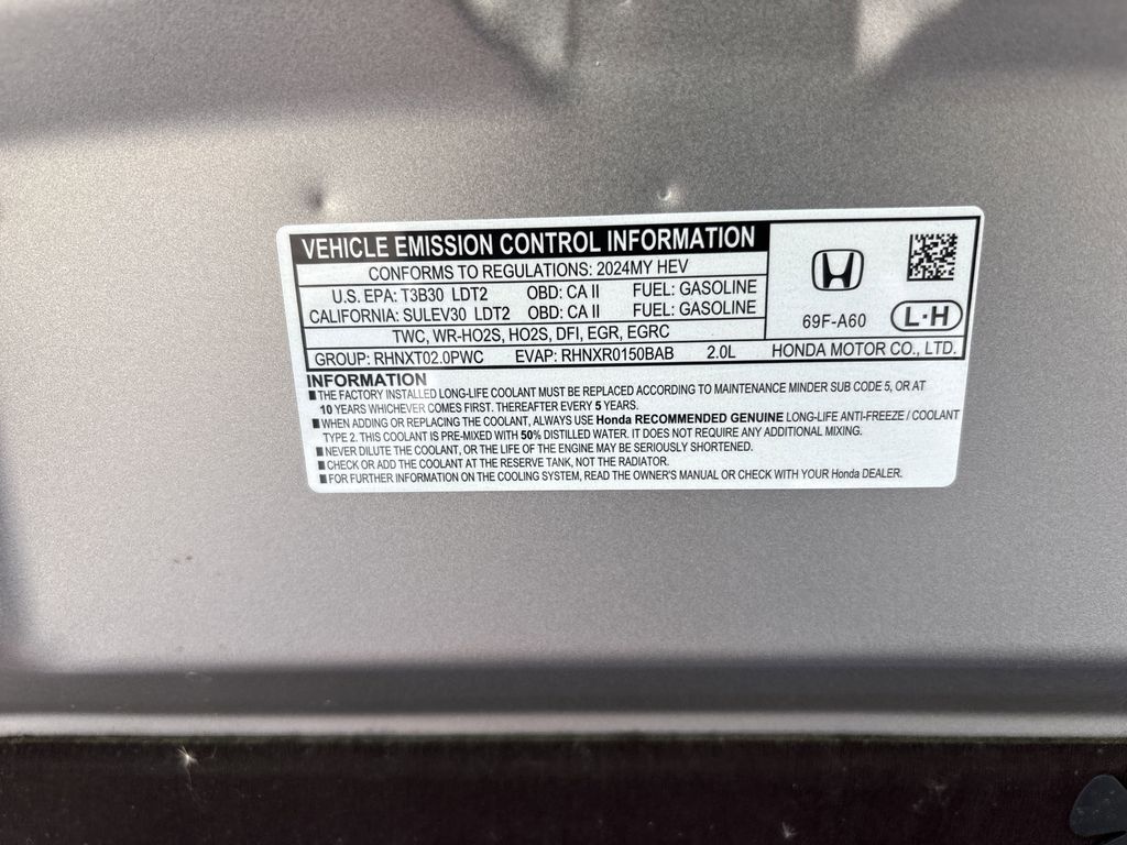 Vehicle image 34 of 39