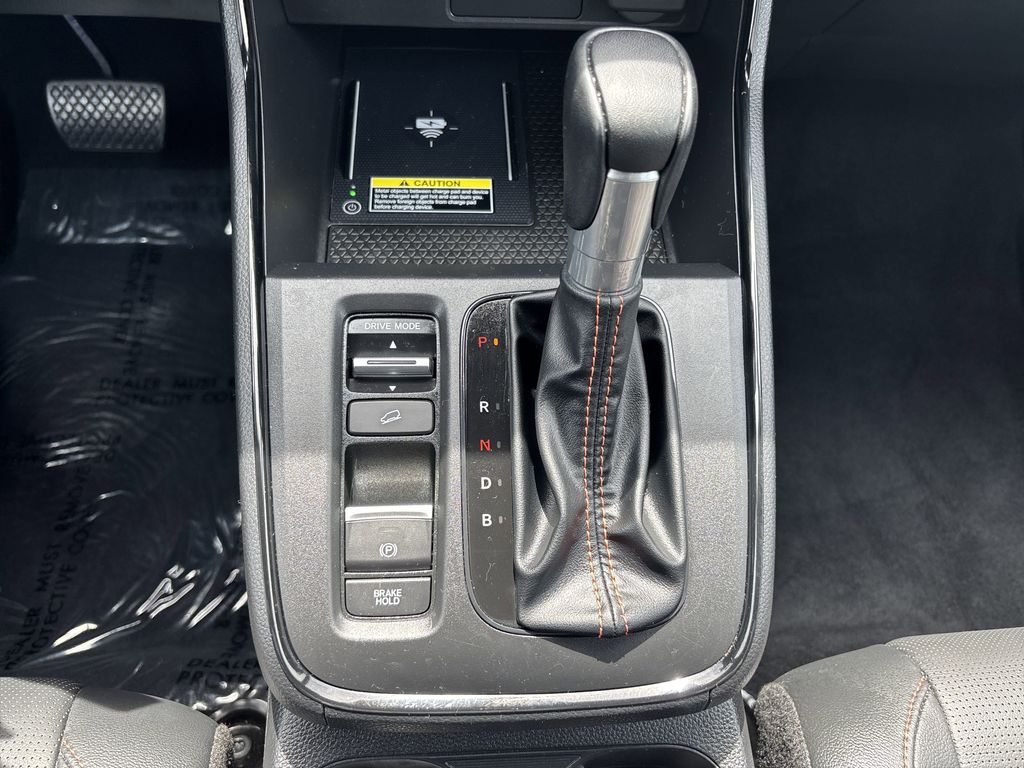 Vehicle image 22 of 39