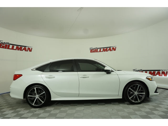 2024 Honda Civic Touring Image 4 of 15