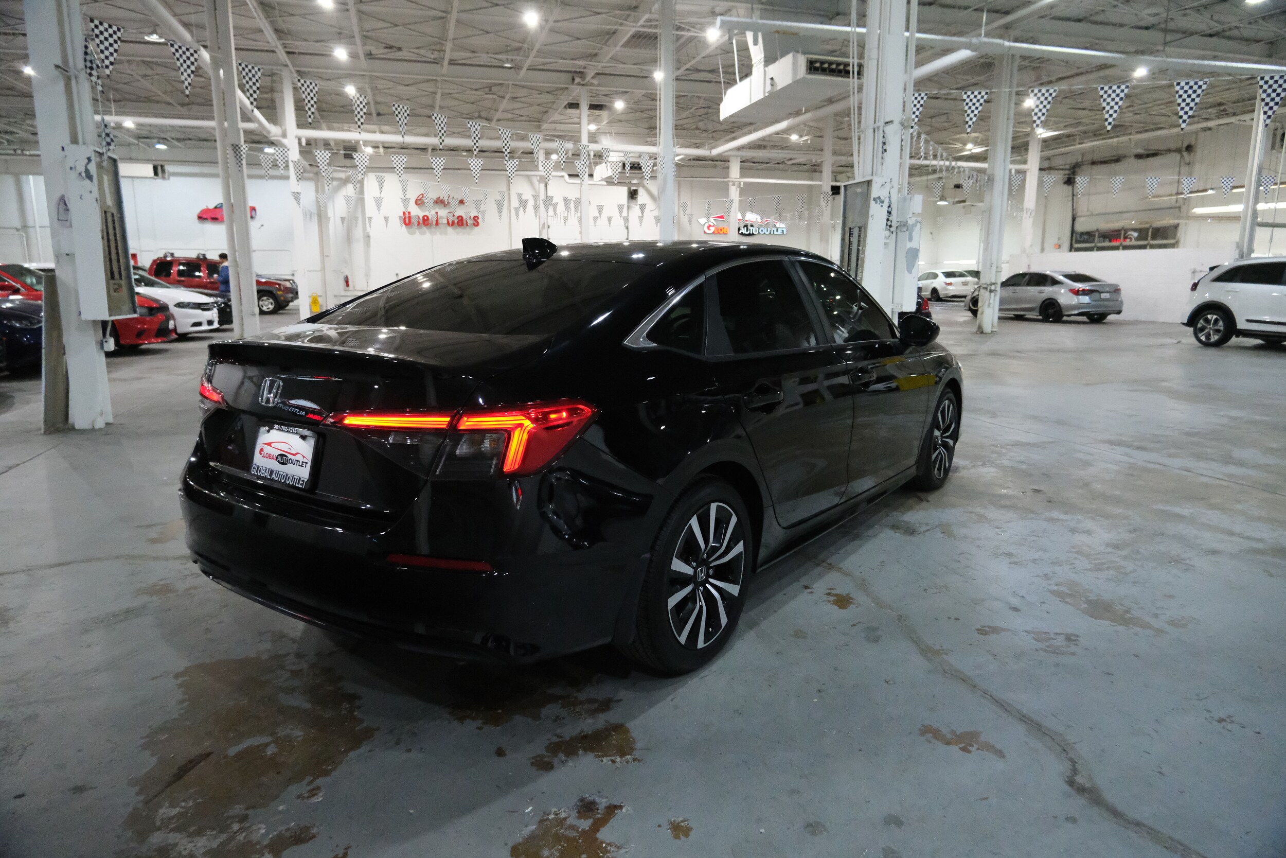 2024 Honda Civic EX Image 5 of 40