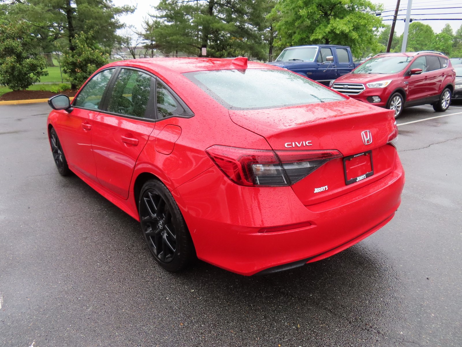 Vehicle image 8 of 35