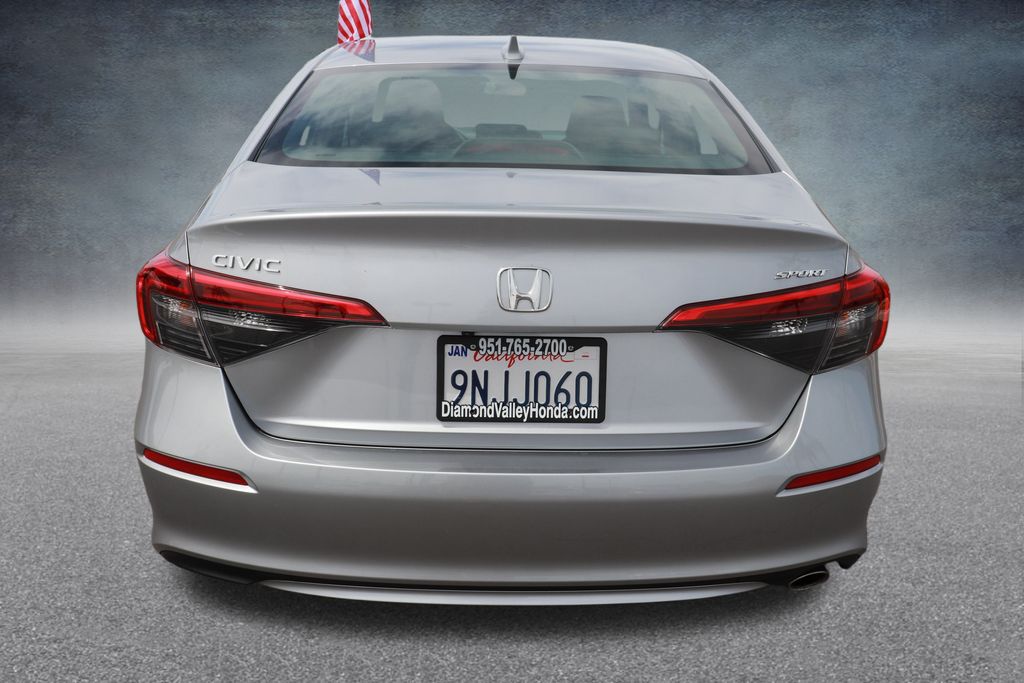 Vehicle image 5 of 25