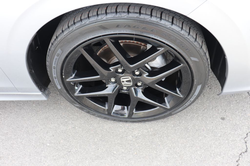 Vehicle image 25 of 25