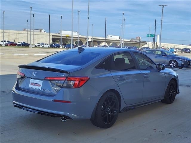 2024 Honda Civic Sport Image 3 of 10